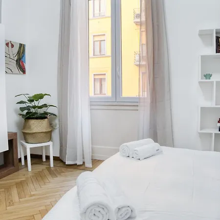 Charming Darsena - Amazing Position Next To Navigli Appartamento *