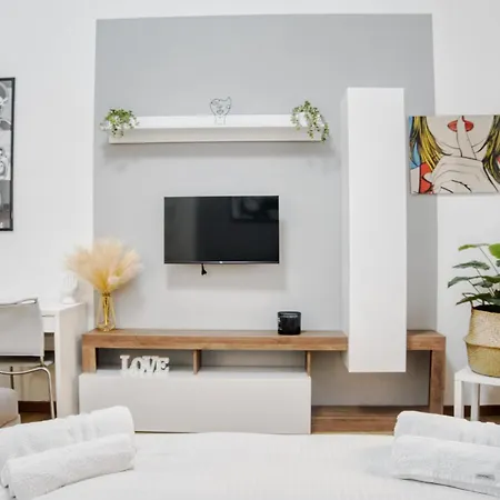 Appartamento Charming Darsena - Amazing Position Next To Navigli Milano